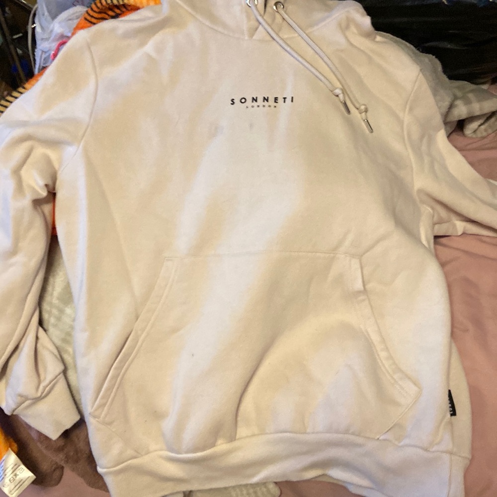 cream sonneti london hoodie. size Medium